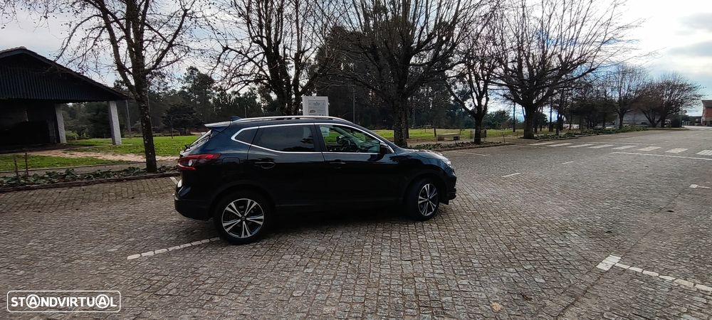 Nissan Qashqai 1.5 dCi N-Connecta Business - 16