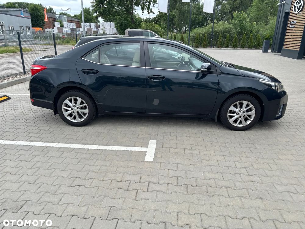Toyota Corolla 1.6 Premium - 4
