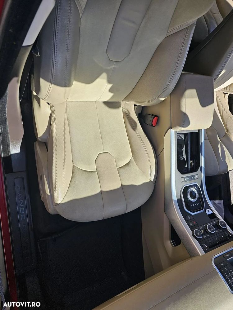 Land Rover Range Rover Evoque - 21