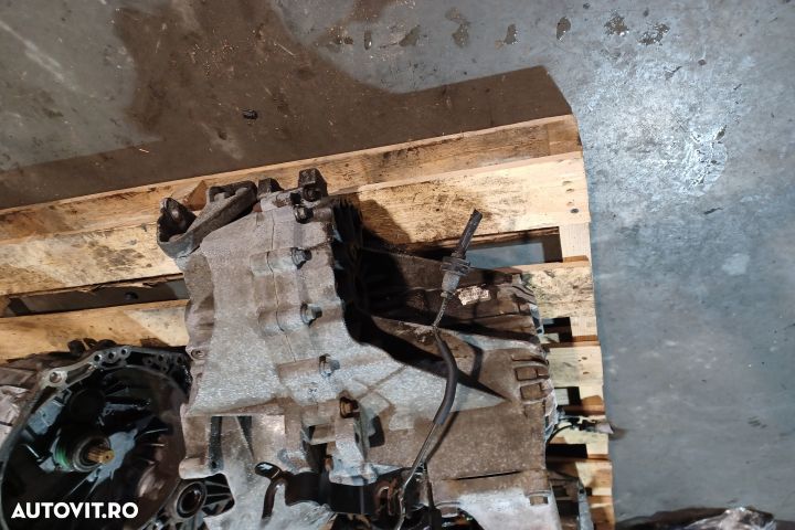 Cutie de viteze manuala 2005 2.0TDCI 3S7R-7002-CD Ford Mondeo MK3 [fa - 4