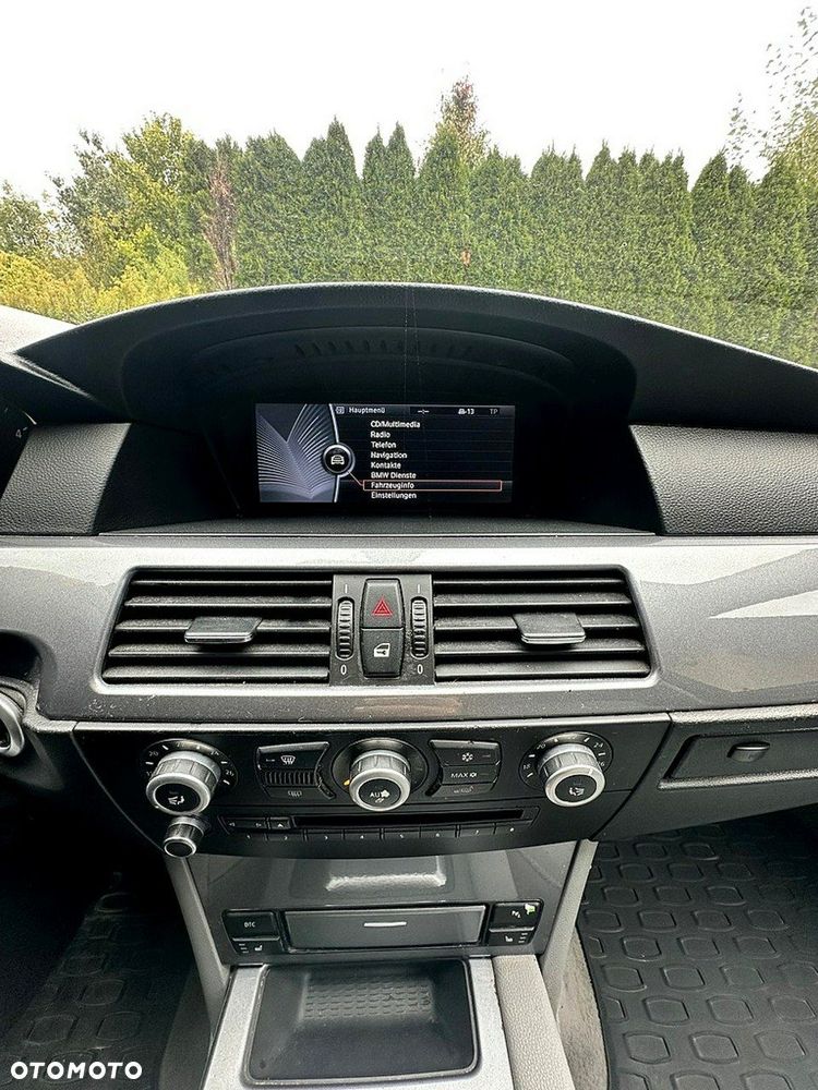 BMW Seria 5 - 10