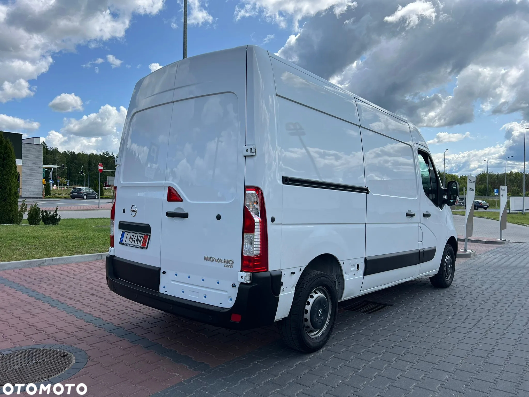 Opel Movano - 12