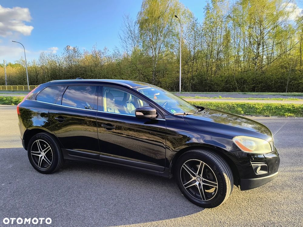 Volvo XC 60 - 38