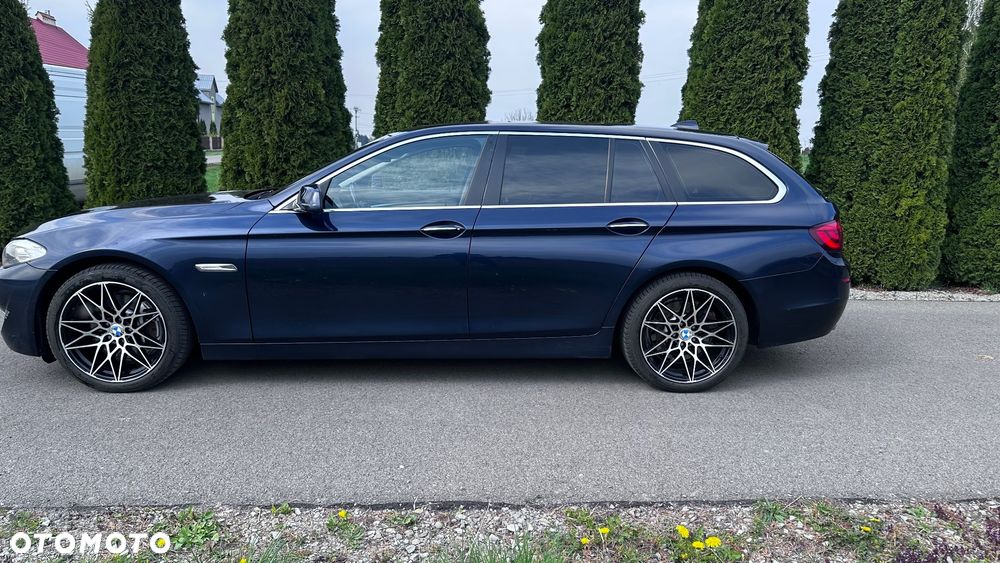 BMW Seria 5 530d xDrive - 8