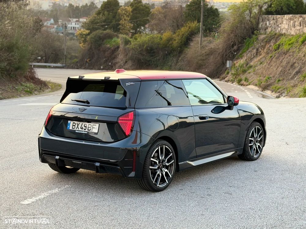 MINI 3 Portas Cooper SE JCW M - 16