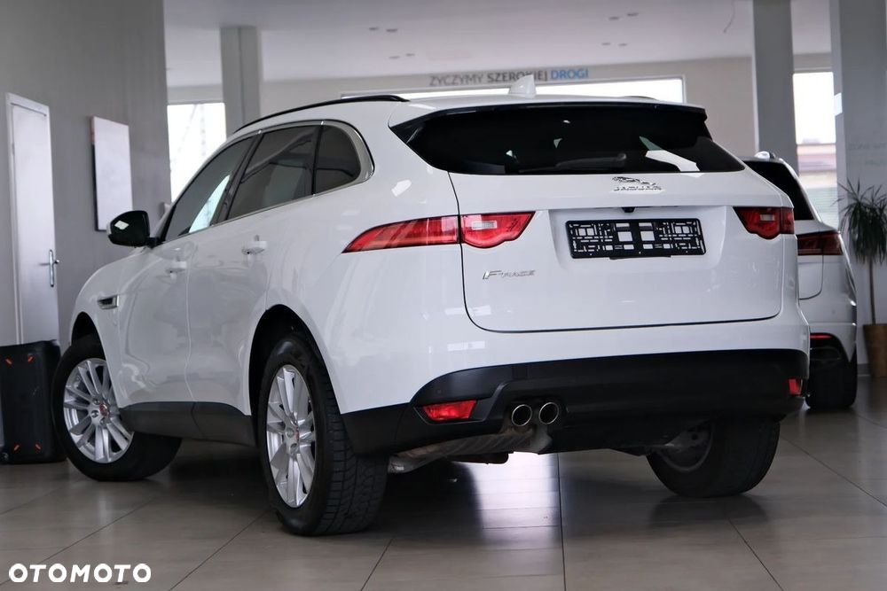 Jaguar F-Pace 2.0 i4D AWD Prestige - 13