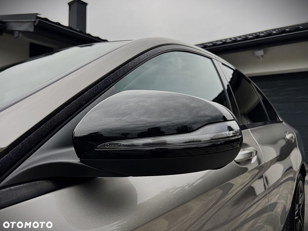 Mercedes-Benz Klasa C 200 4Matic 9G-TRONIC - 15