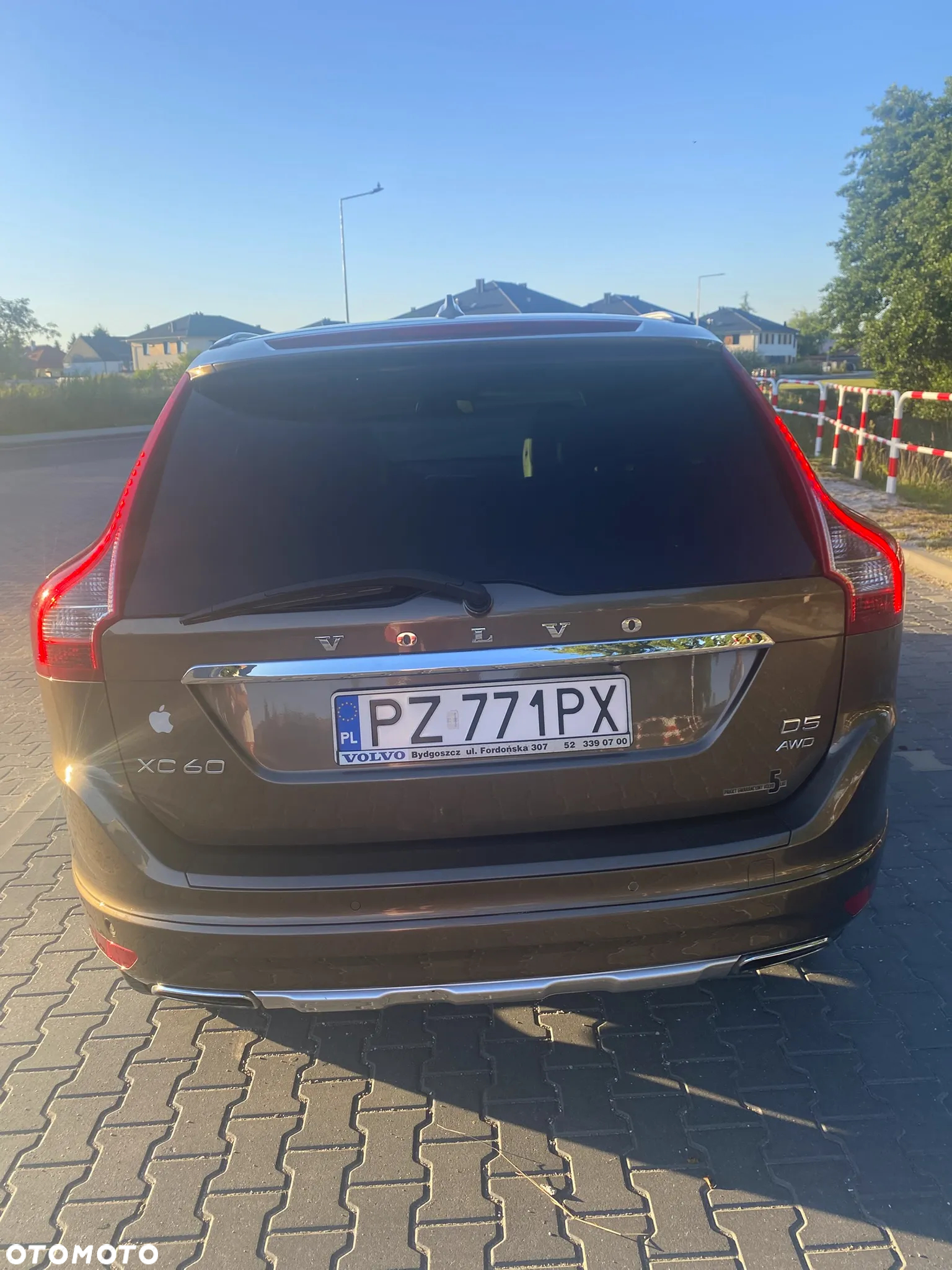 Volvo XC 60 D5 AWD Summum - 5