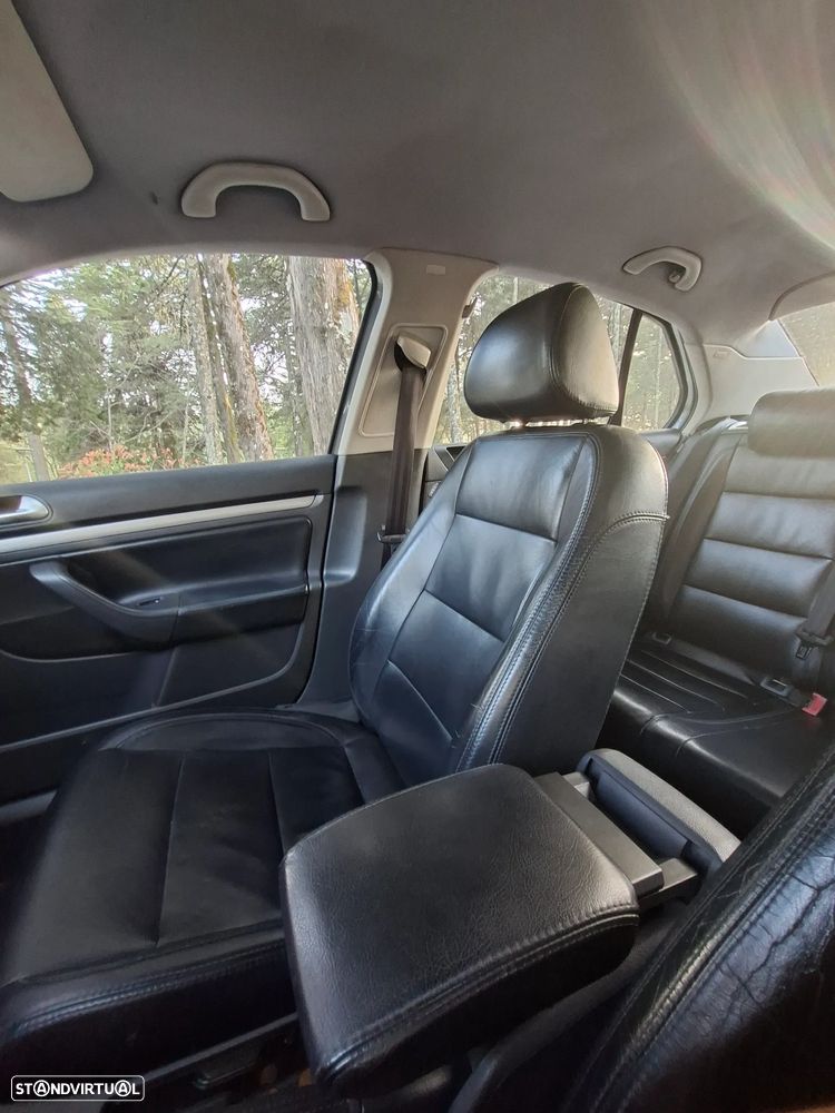 VW Jetta 1.9 TDi Trendline - 18