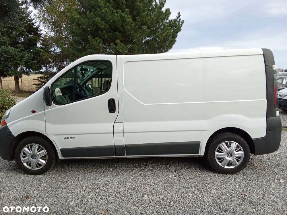 Renault Trafic - 6