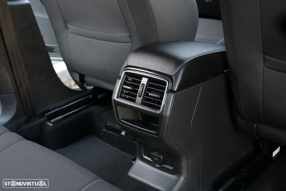 Skoda Karoq 2.0 TDI Ambition - 24