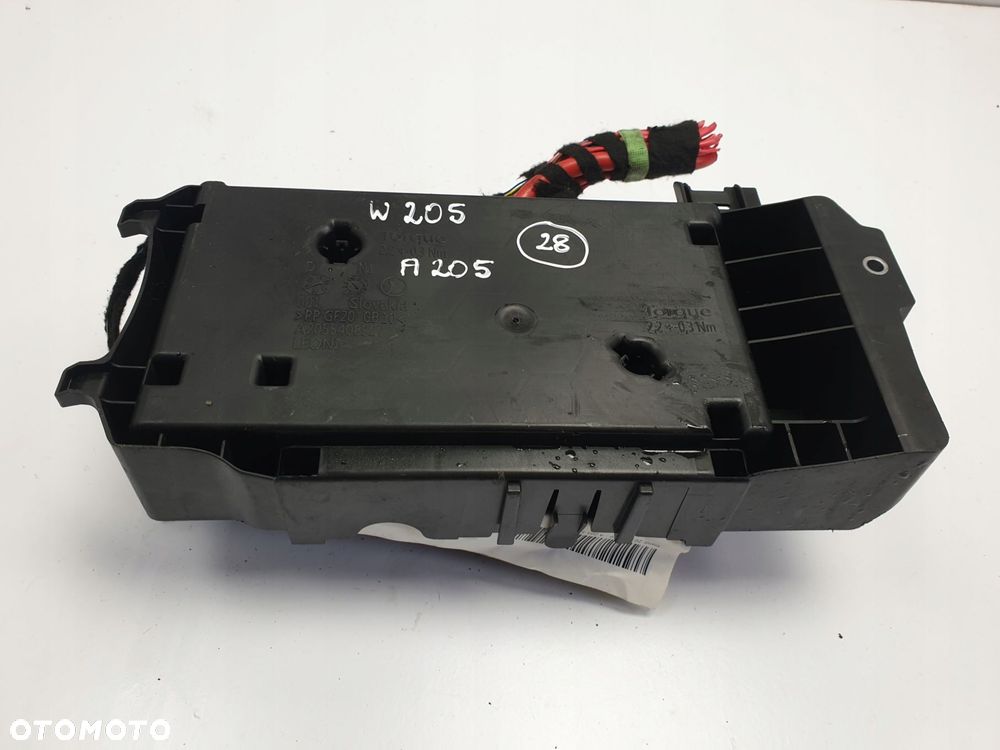 Mercedes A205 W205 2.2 CDI SKRZYNKA BEZPIECZNIKÓW - 2