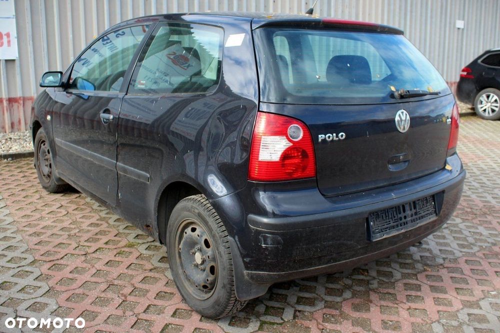 VW Polo 9N 2002 1.2i AZQ Hatchback 3-drzwi (MASKA, ZDERZAK, LAMPA, BŁOTNIK, DRZWI, SZYBA, FOTEL) - 4