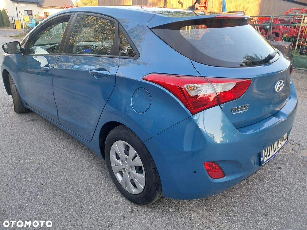 Hyundai i30 1.4 Advantage - 8