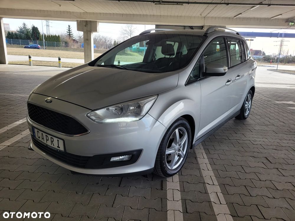 Ford Grand C-MAX - 18