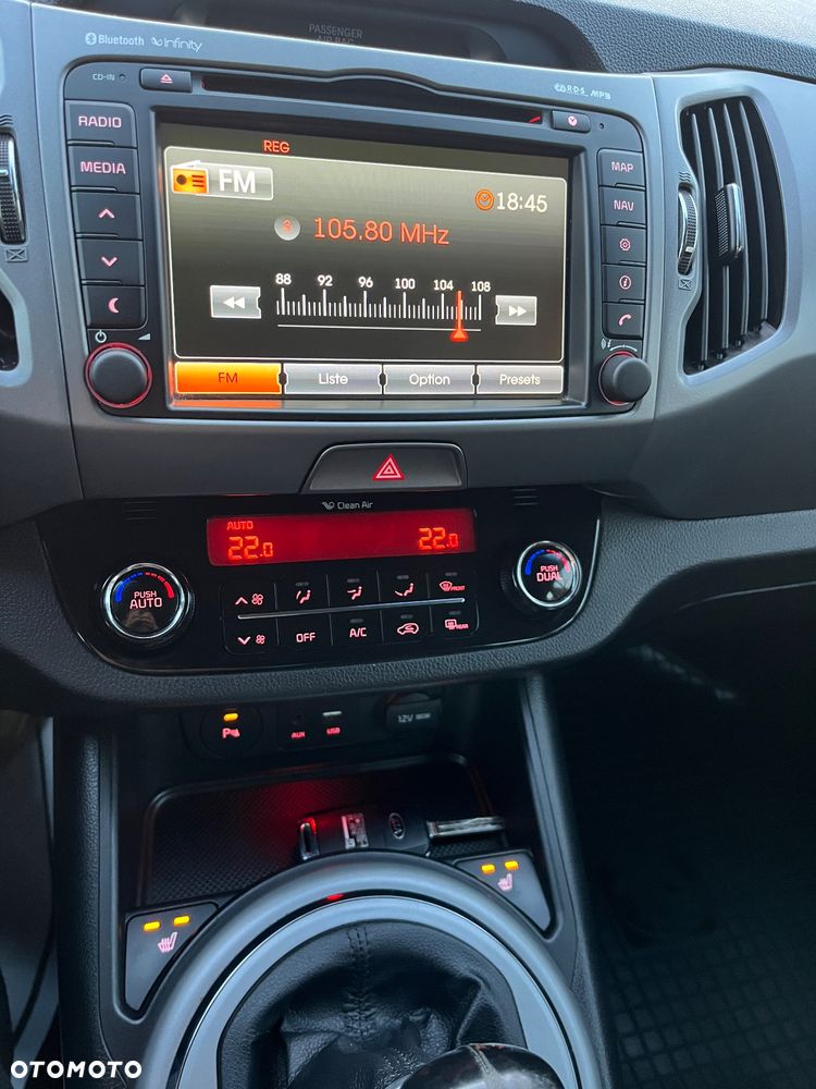 Kia Sportage 2.0 CRDI Business Line 4WD - 23