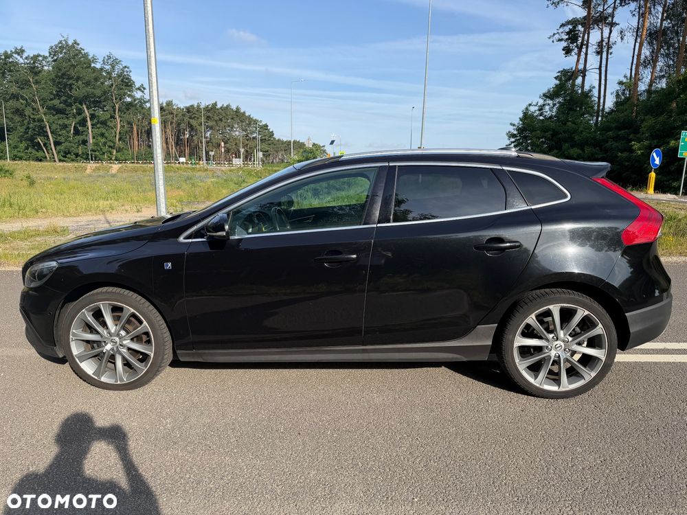 Volvo V40 T3 Ocean Race - 8