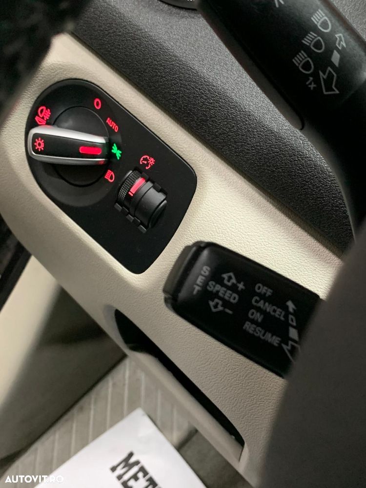 Audi A3 1.6 TDI Sportback Ambiente - 9