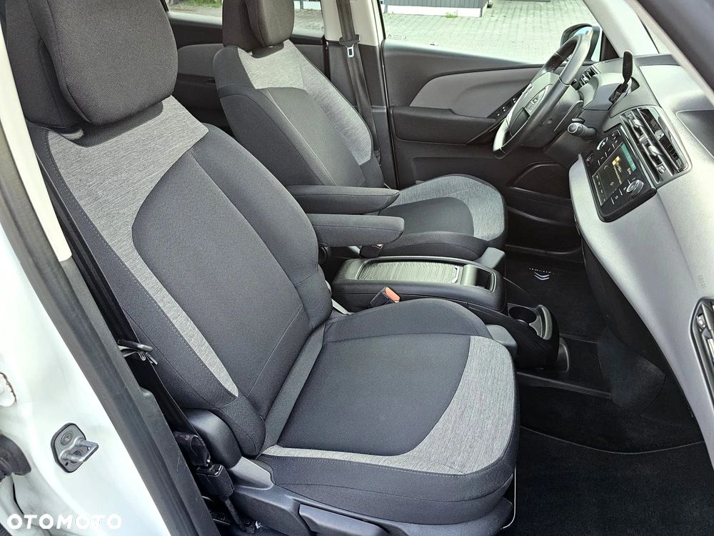 Citroën C4 SpaceTourer 2.0 BlueHDi Shine Pack S&S EAT8 - 26
