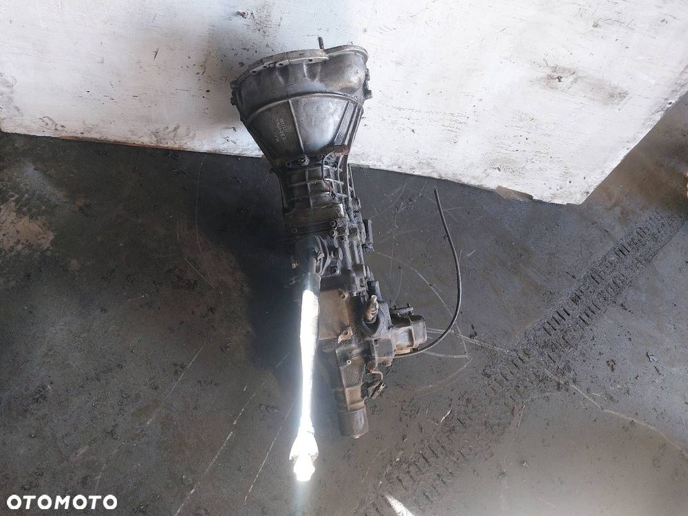 SKRZYNIA BIEGÓW ISUZU TROOPER I ISUZU 2.5 BENZYNA 115KM - 2