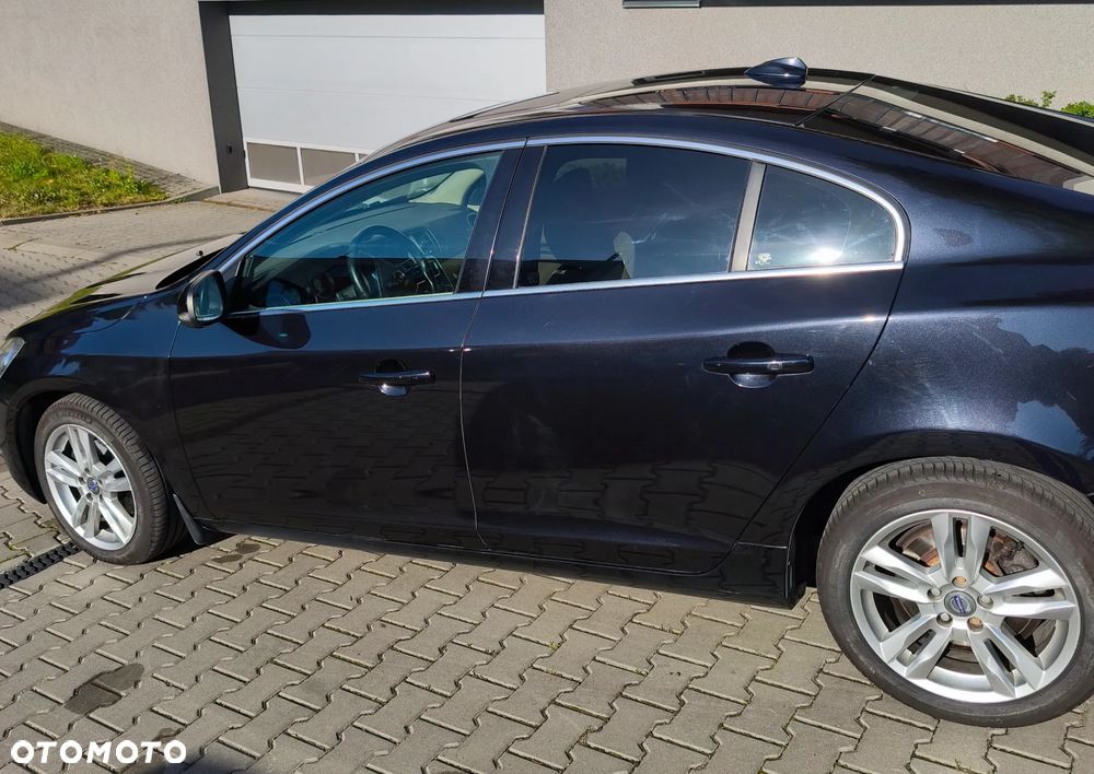 Volvo S60 T5 Summum - 8
