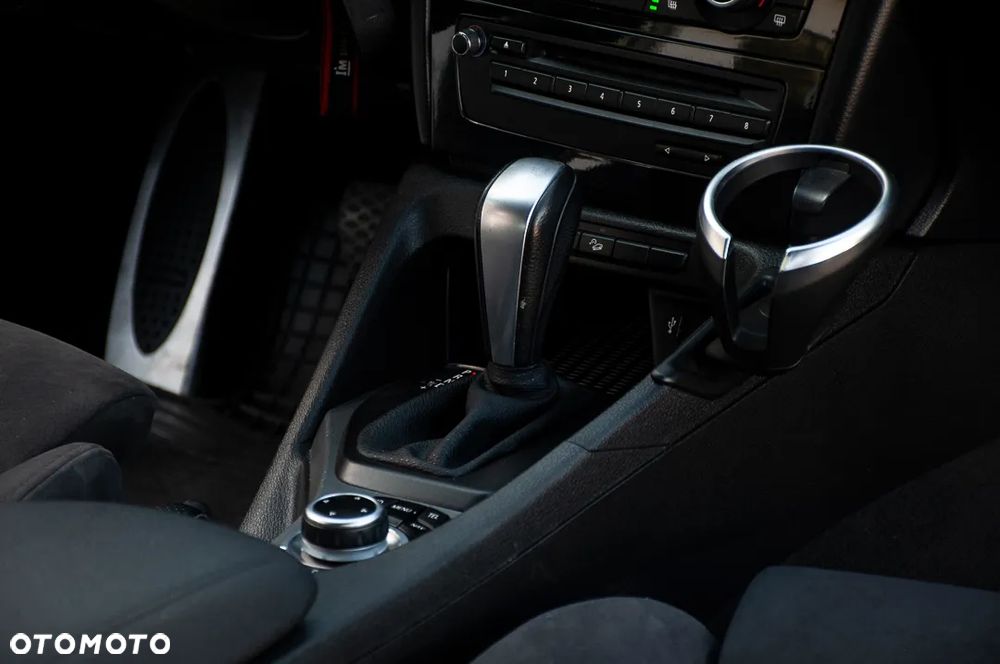 BMW X1 xDrive20d - 11