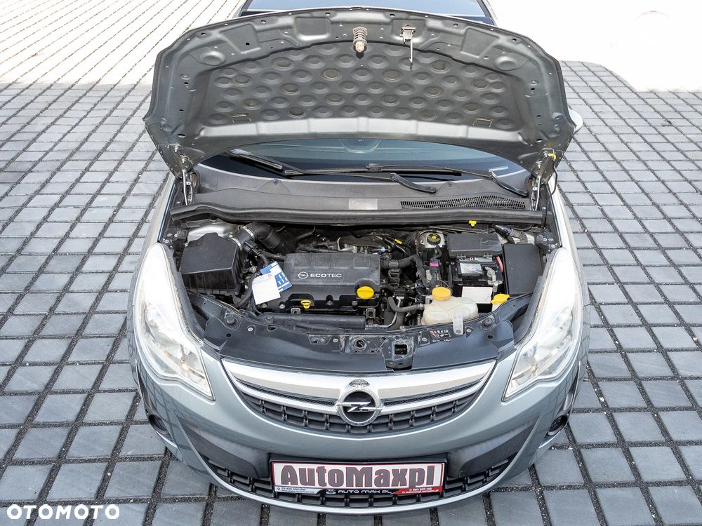 Opel Corsa 1.4 16V Satellite - 36