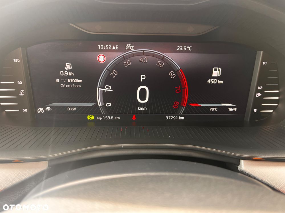 Skoda Kamiq 1.5 TSI DSG Tour - 33