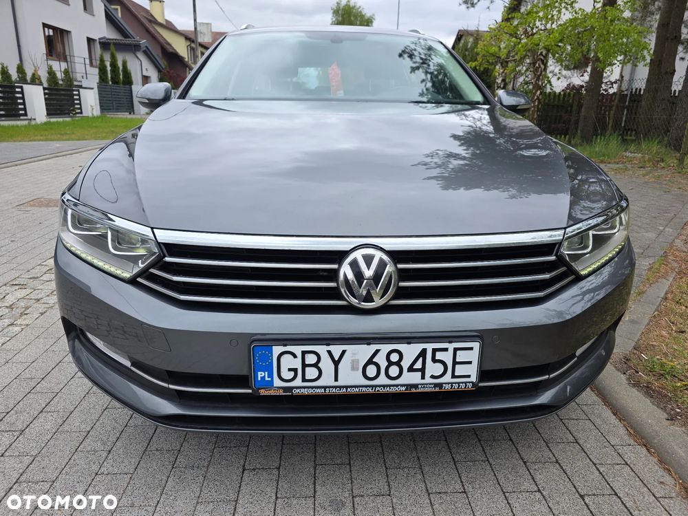 Volkswagen Passat 1.6 TDI (BlueMotion Technology) DSG Comfortline - 20