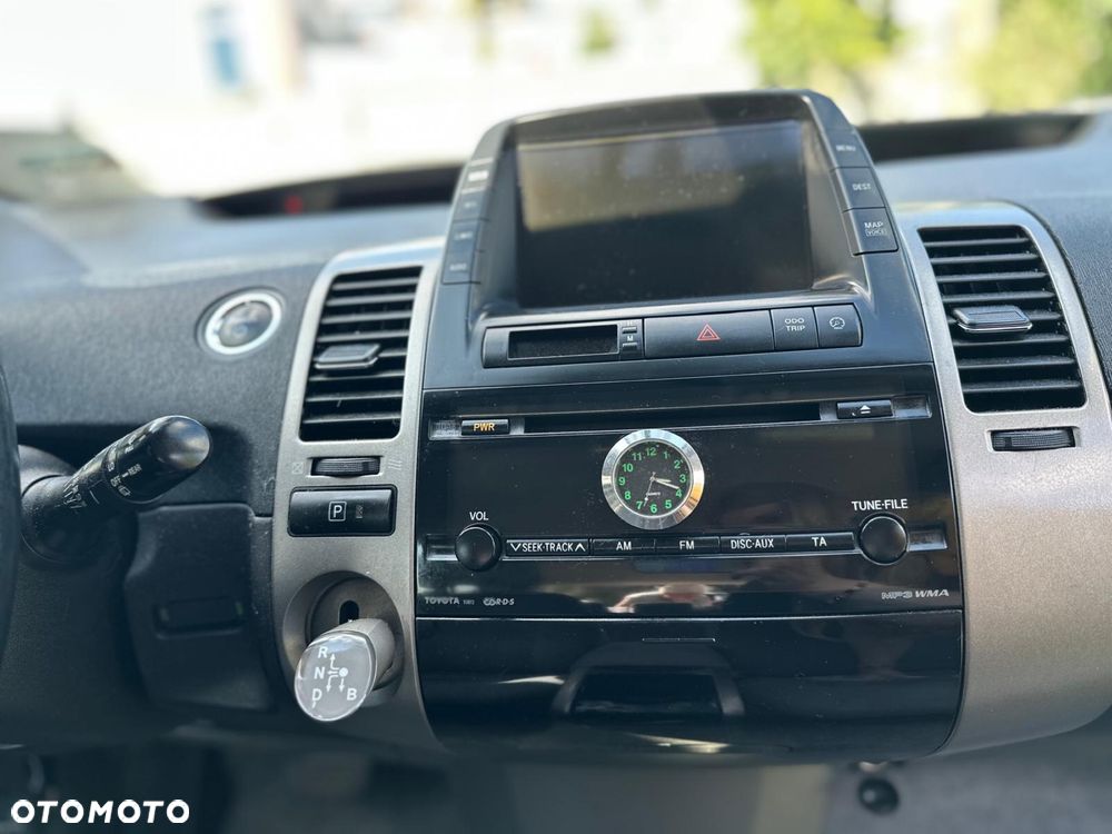 Toyota Prius - 5
