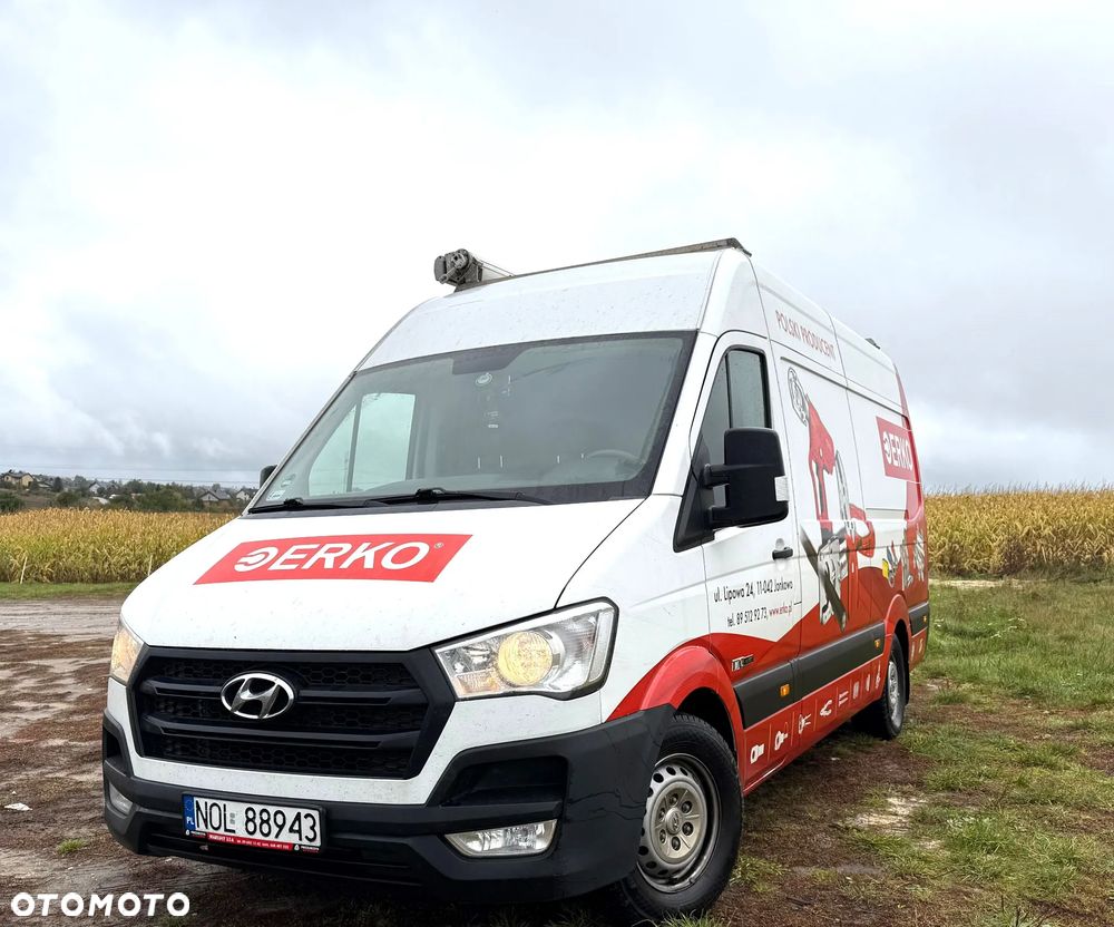 Hyundai H350 - 1