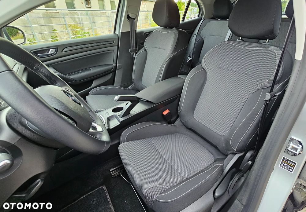 Renault Megane - 12