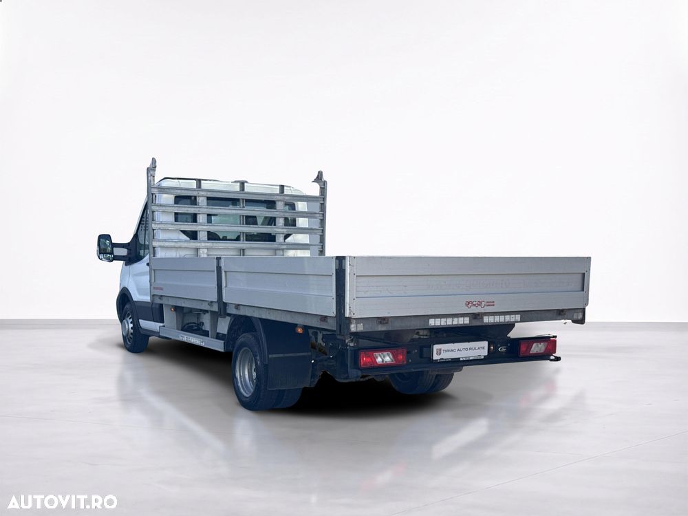 Ford Transit - 4