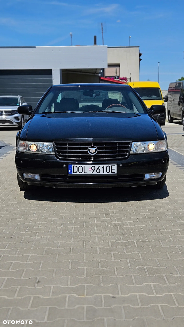 Cadillac STS