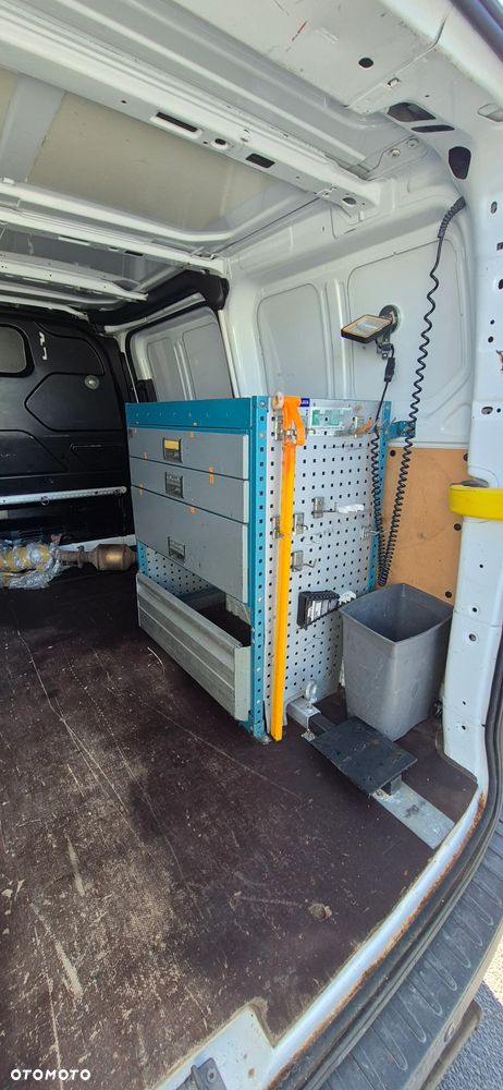 Ford Transit Custom - 13