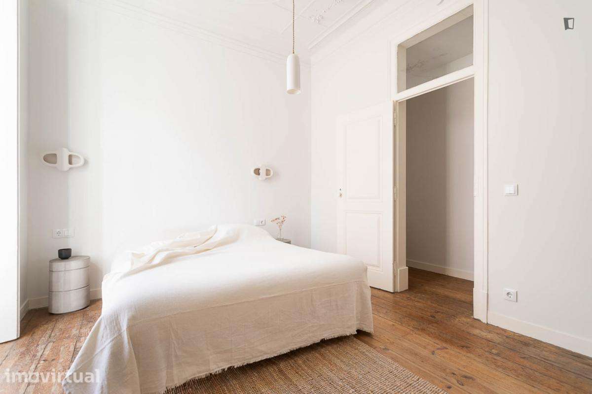 Quarto - localizado em Graça Lisbon - Grande imagem: 3/34