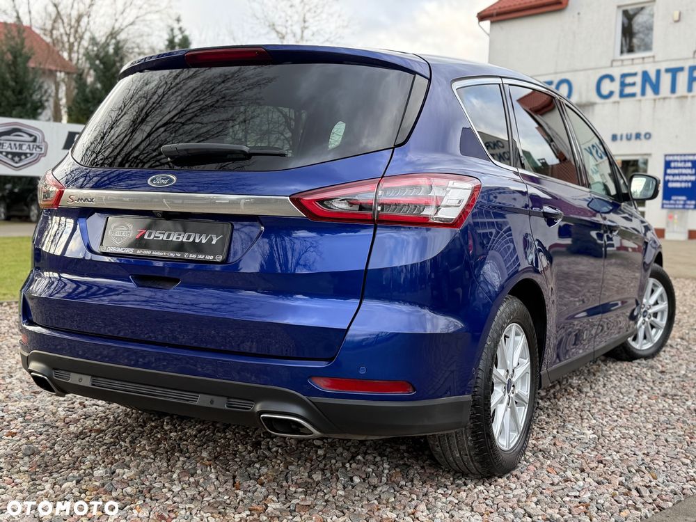 Ford S-Max - 10