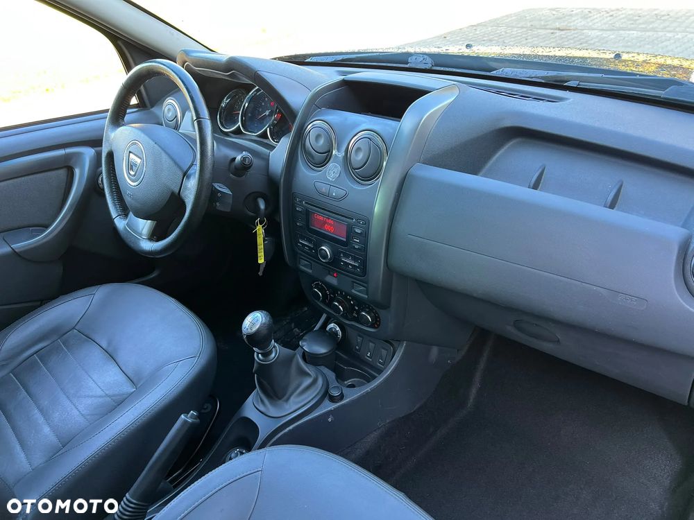 Dacia Duster dCi 110 FAP 4x4 Prestige - 17