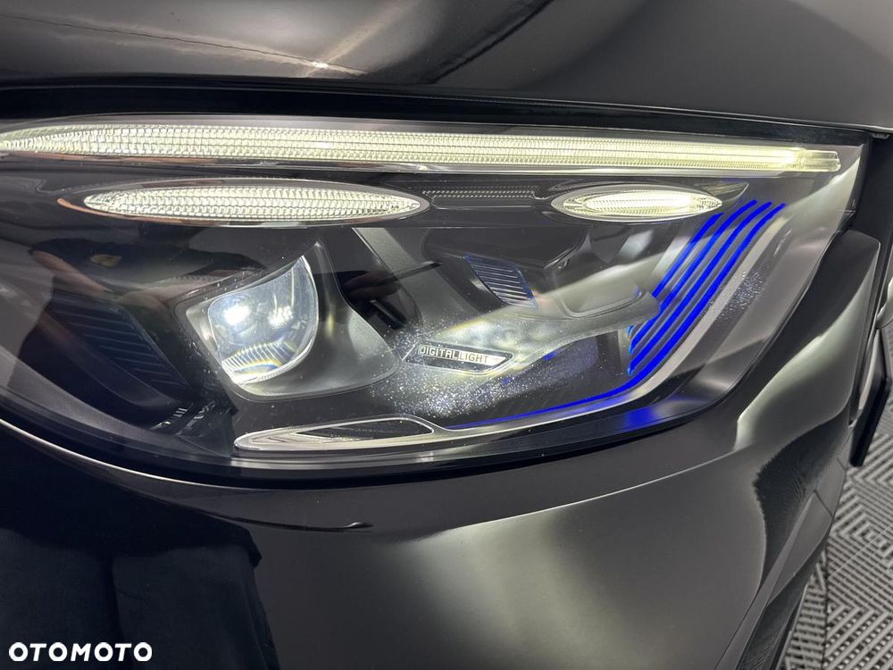Mercedes-Benz GLC 300 e PHEV 4-Matic AMG Line - 26