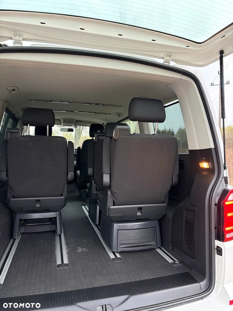 Volkswagen Multivan 2.0 TDI L1 Trendline 4Motion DSG - 15