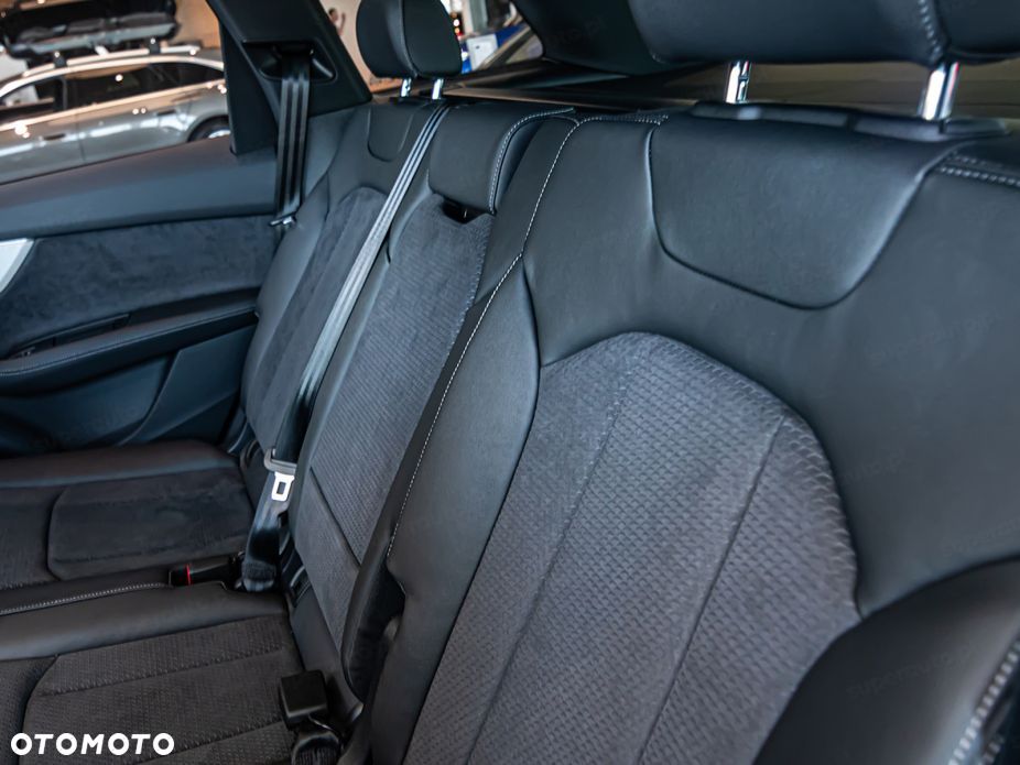 Audi Q7 50 TDI mHEV Quattro S Line Tiptr - 15