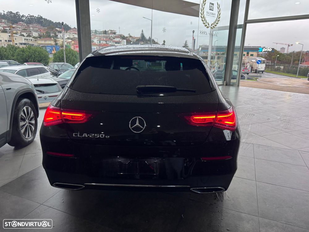 Mercedes-Benz CLA 250 e Shooting Brake Progressive - 5