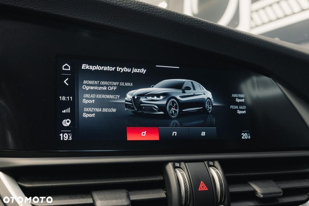 Alfa Romeo Giulia 2.0 Turbo Veloce Q4 - 21