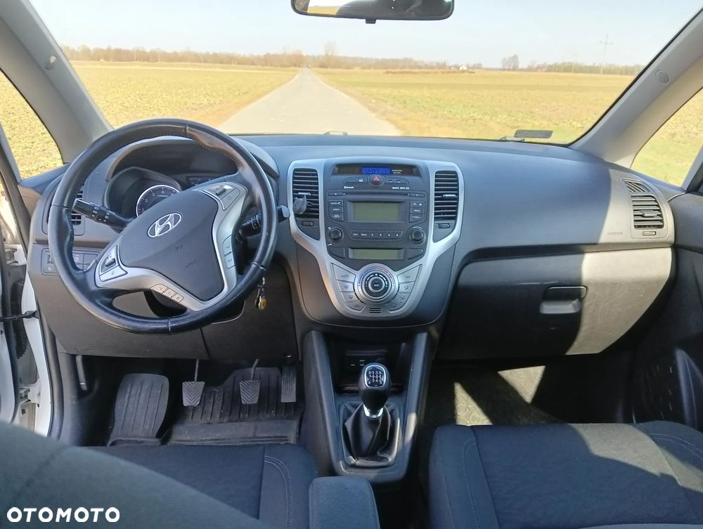 Hyundai ix20 - 11