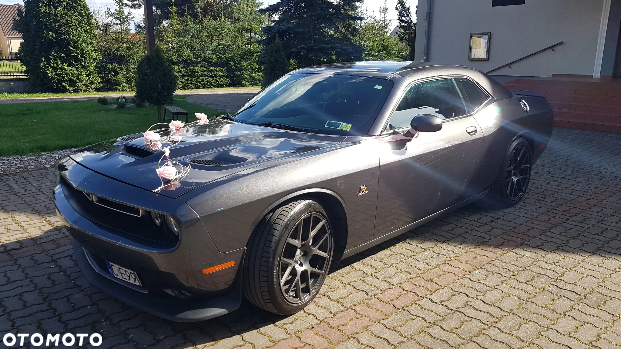 Dodge Challenger - 8