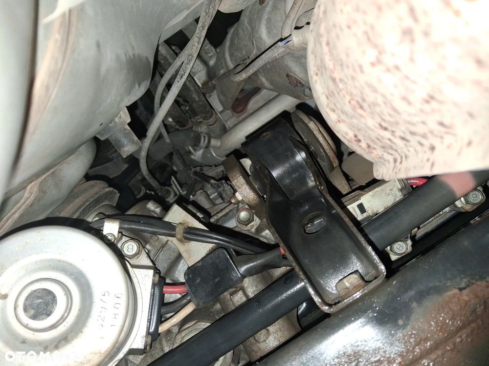 Mitsubishi Lancer 1.8 Inform - 21