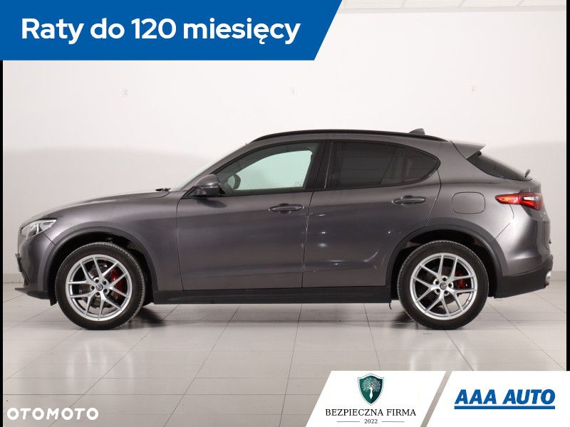Alfa Romeo Stelvio - 3