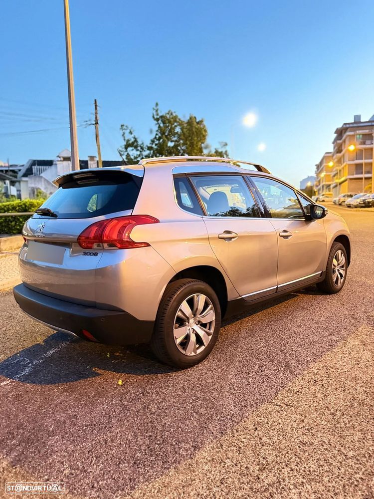 Peugeot 2008 1.2 VTi Allure - 7