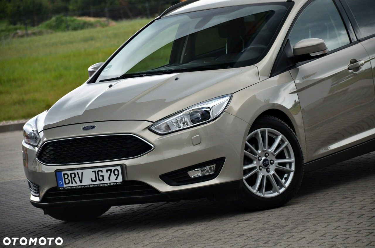 Ford Focus - 8