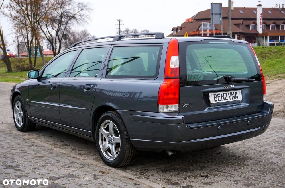 Volvo V70 2.4 Edition Comfort - 4